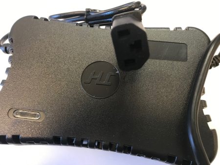 Lader 52V elektrisk sparkesykkel